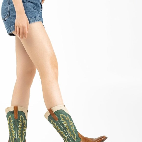 Women’s Faux Leather Cowboy Boots Wide Calf Square Toe Chunky Heel - Picture 8 of 9